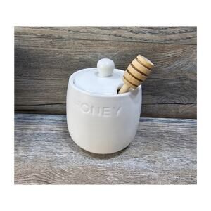 Bushwick Kitchen Honeypot Jar White Ceramic w/ Lid & Wooden Dipper 14 oz